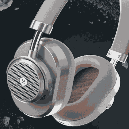 7 Best Headphones With Microphone for Clear Calls, Lessons, and Work (2022)